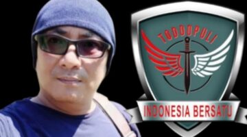LEMBAGA TODDOPULI INDONESIA BERSATU (TIB): Berdiri Kokoh, Menjadi Lembaga Yang Disegani Dan Dicintai Masyarakat