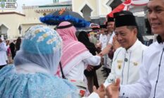 Bupati Heriyus Sambut Kepulangan Jemaah Haji Murung Raya