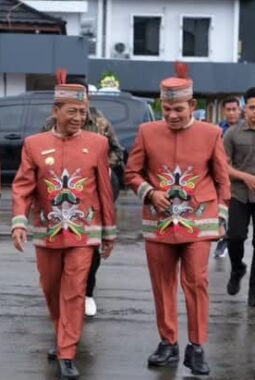 Bupati Murung Raya Hadiri Upacara Hari Jadi Ke-76 Kabupaten Barito Utara