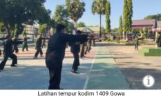 Asah Kemampuan Tempur, Kodim 1409/Gowa Rutin Latih Pencak Silat Militer